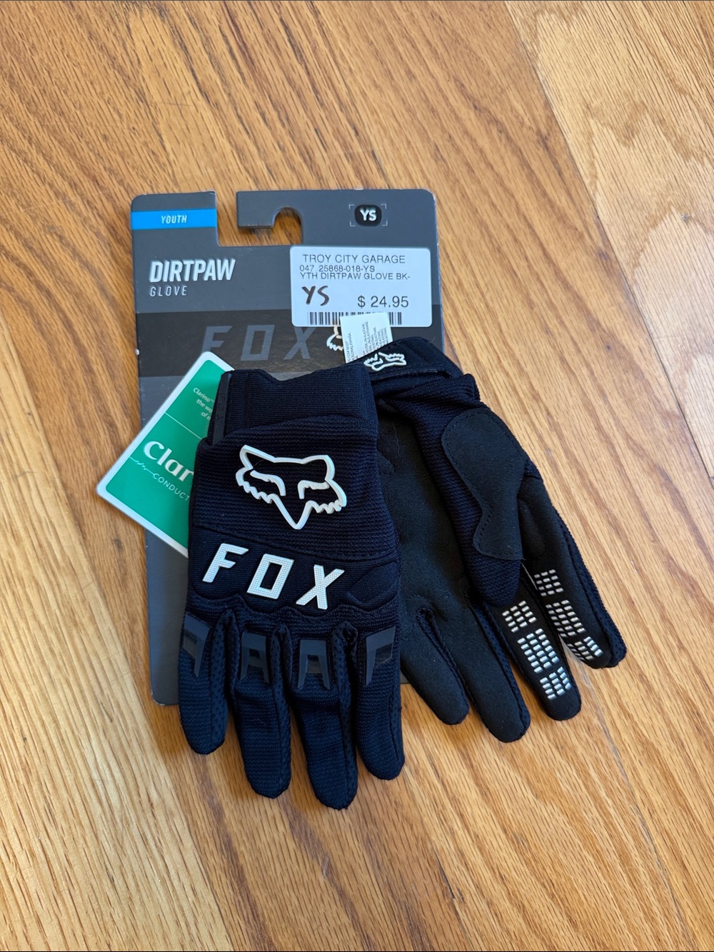 Fox Youth Dirtpaw Gloves in Black with White Logos